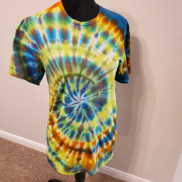 tie dye boho style unisex T shirt size S. 100% soft cotton. - Picture 3 of 10
